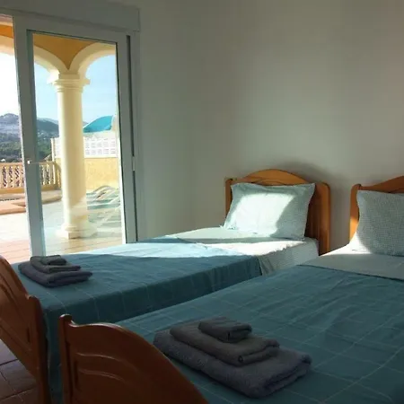 4-bedroom Mikaela With The Swimming Pool In Villa Calpe