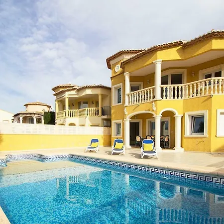 4-bedroom Mikaela With The Swimming Pool In